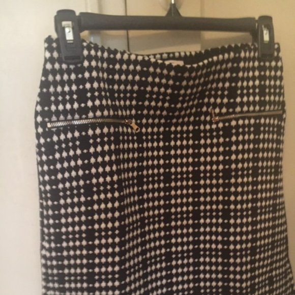 LOFT PETITE SKIRT-NWT - Picture 2 of 4